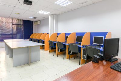 alquiler-aulas-malaga-grupo-alce-formacion-07